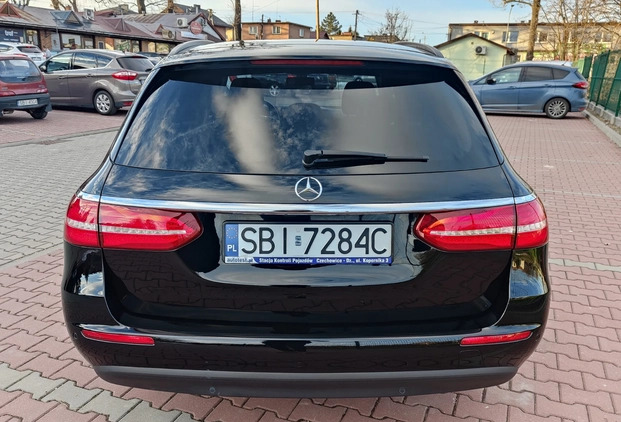Mercedes-Benz Klasa E cena 93000 przebieg: 205000, rok produkcji 2017 z Chorzów małe 301